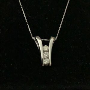 Vintage Zales 3 stone diamond 18” necklace